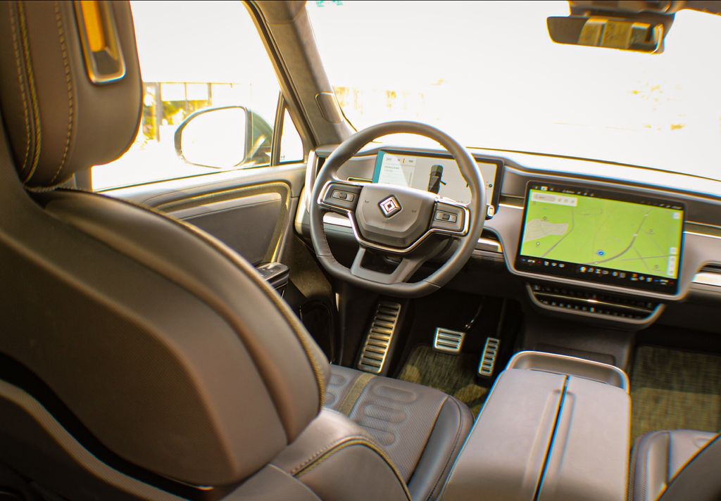 Interior 14