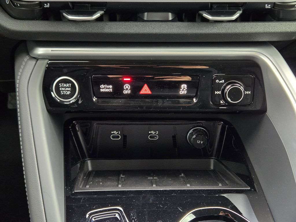 new 2025 Audi Q5 car, priced at $59,850