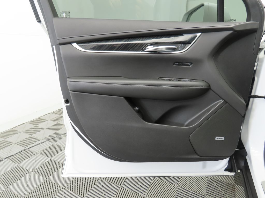 2020 Cadillac XT6 Premium Luxury 24