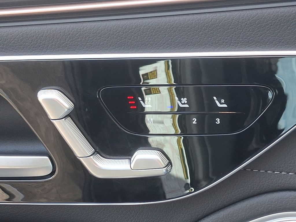 2024 Mercedes-Benz EQS 450 25