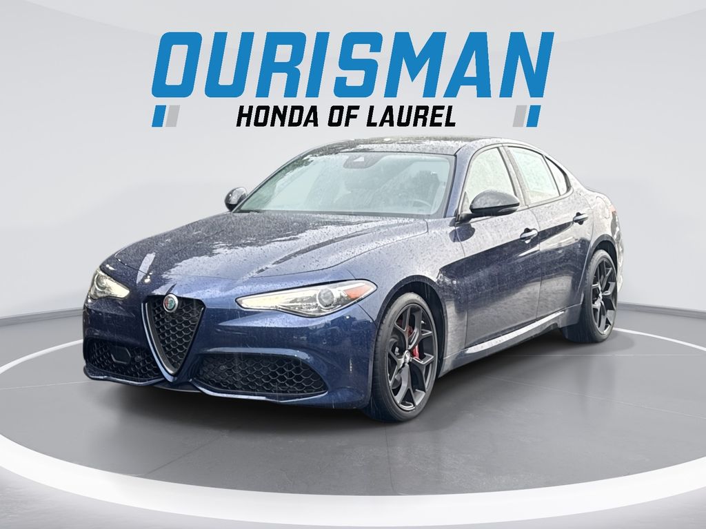  2020 Alfa Romeo Giulia AWD   