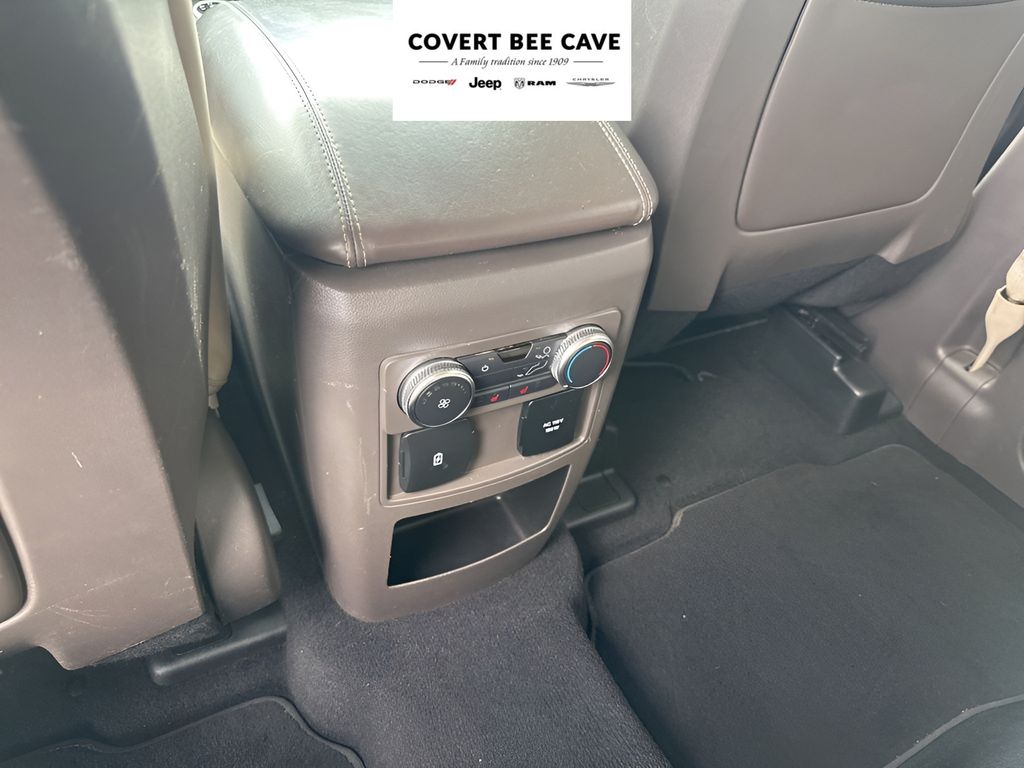 Used Car 2020 Ford Explorer  Platinum For Sale Under $25,000 In Austin, Texas