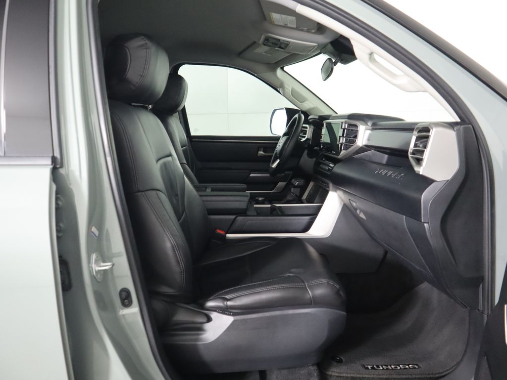 2022 Toyota Tundra SR5 19