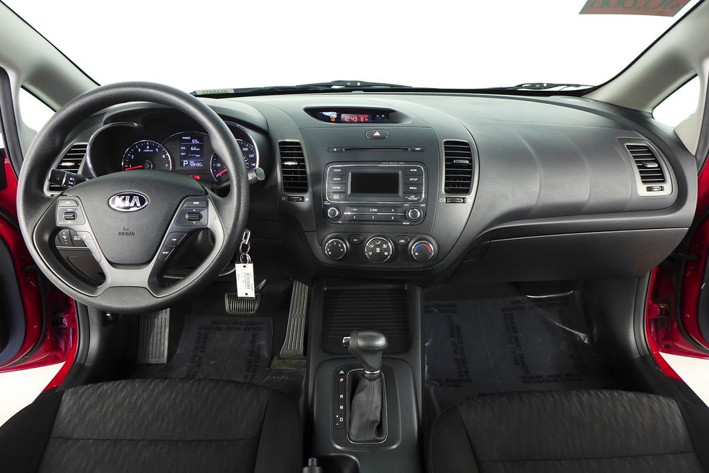 Thumbnail: 2016 Kia Forte - 23