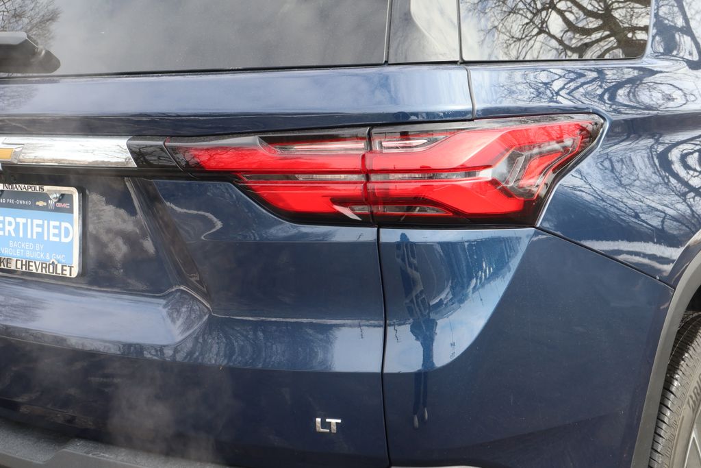 Thumbnail: 2023 Chevrolet Traverse - 10
