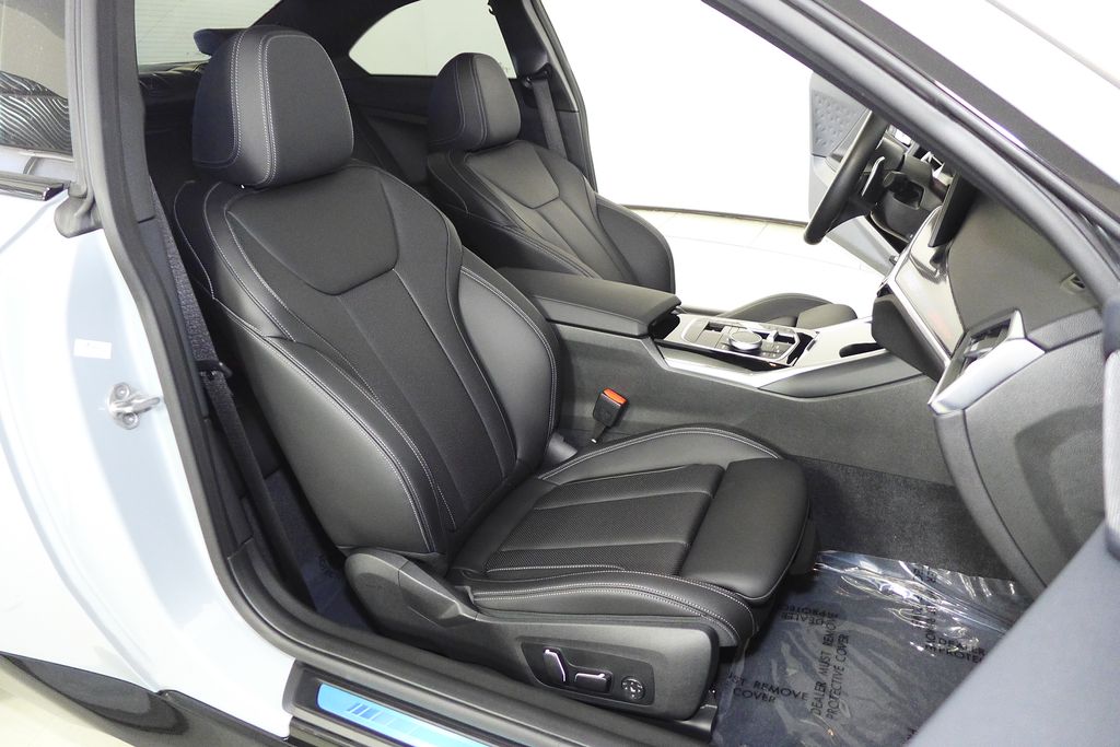 Thumbnail: 2024 BMW 2 Series - 20