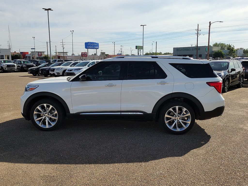 2021 Ford Explorer Platinum - 5