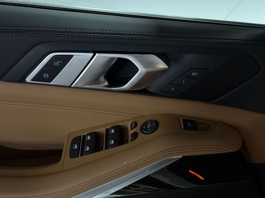 Thumbnail: 2026 BMW X5 - 13