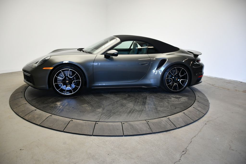 Thumbnail: 2022 Porsche 911 - 2