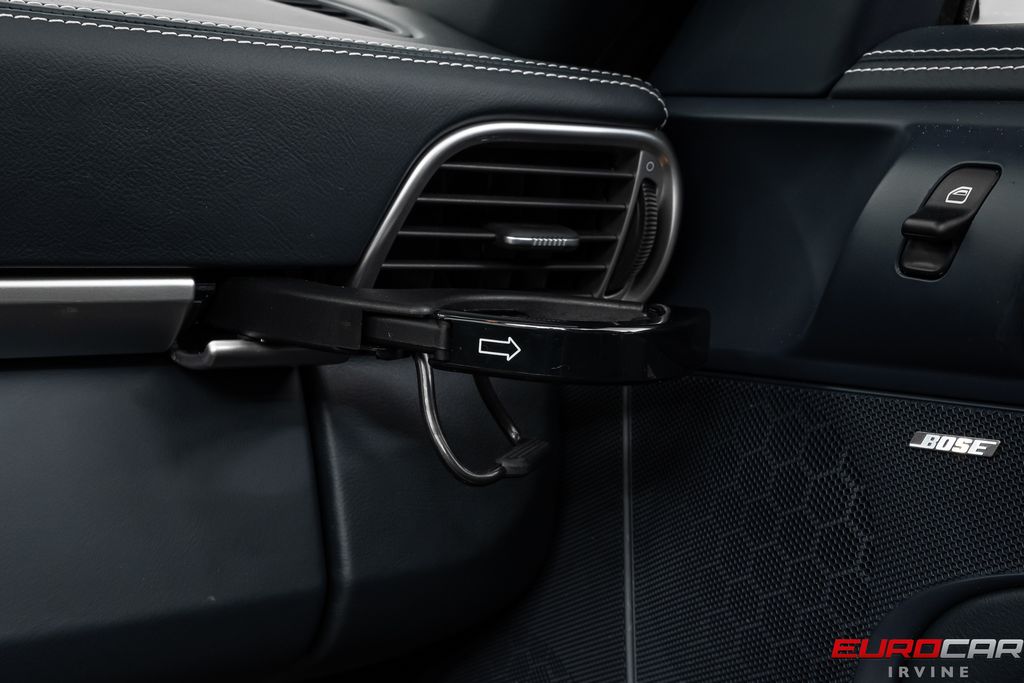 2010 Porsche 911 Turbo - Photo 37