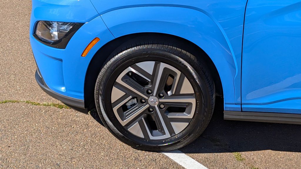 Used 2022 Hyundai Kona Electric SEL 4D Sport Utility