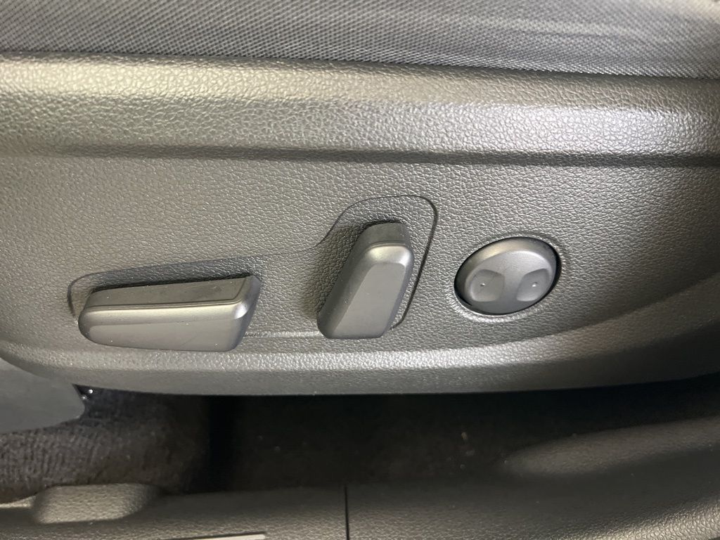 Certified Used 2023 Silver Hyundai SEL image 16