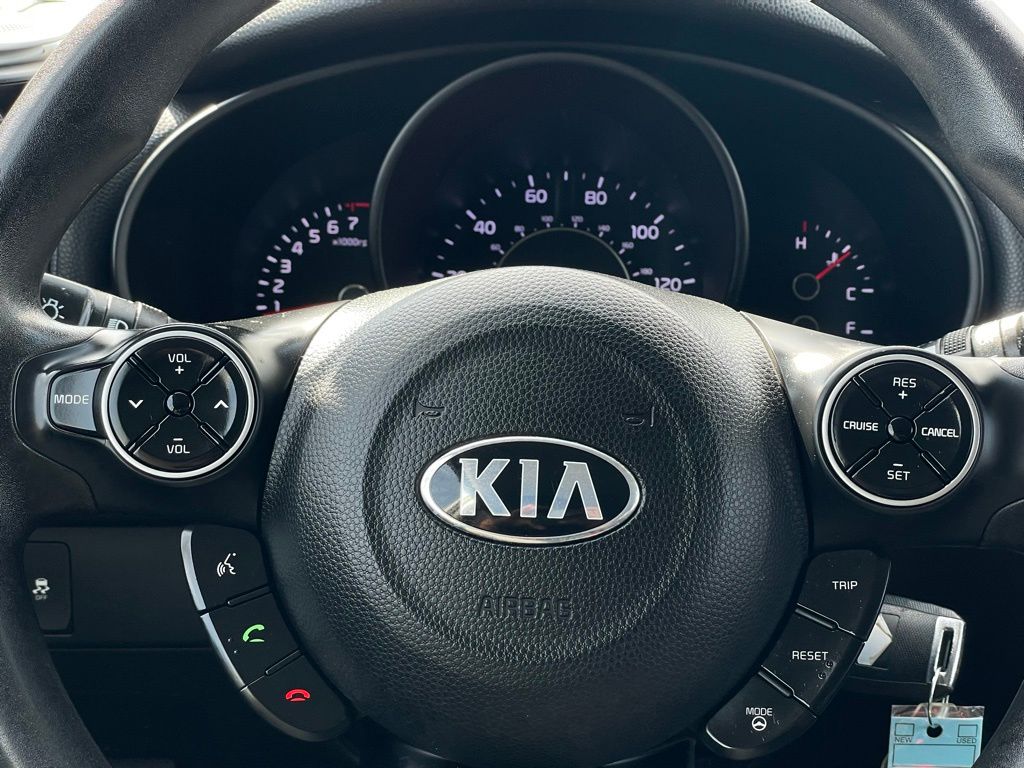 Thumbnail: 2016 Kia Soul - 12