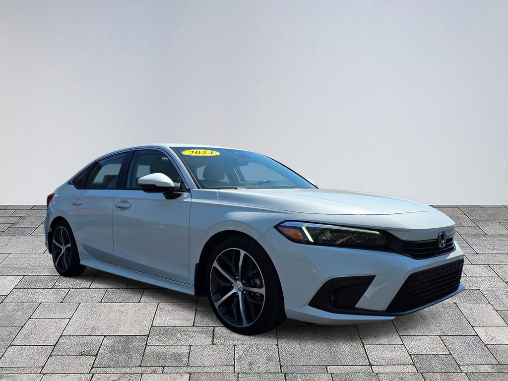 2024 Honda Civic Touring FWD