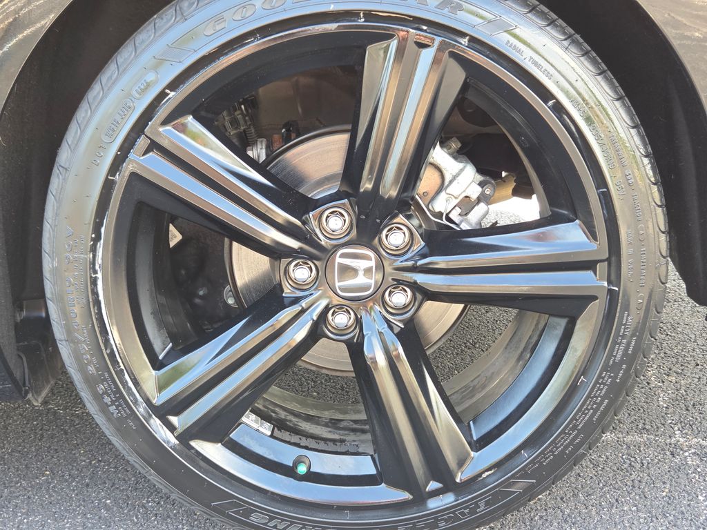 Certified Used 2025 Black Honda Sport-L image 17
