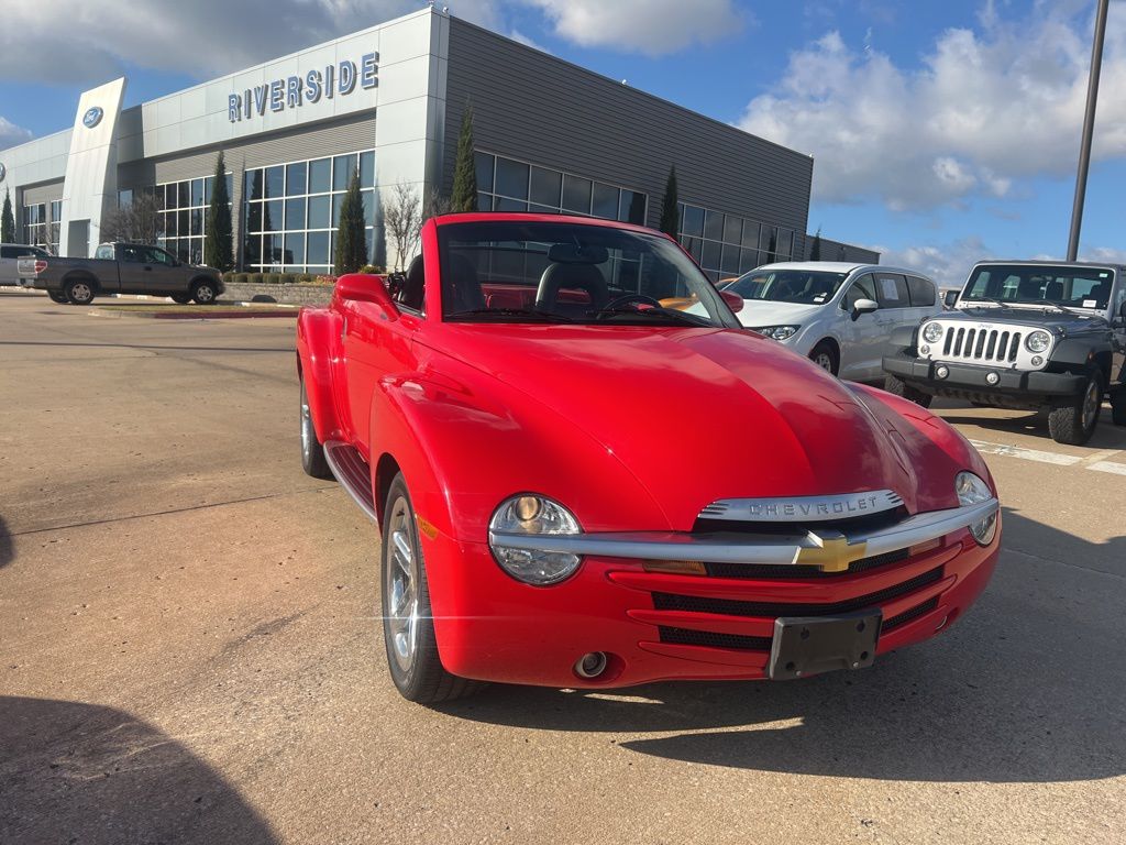 2003 Chevrolet SSR LS's photo
