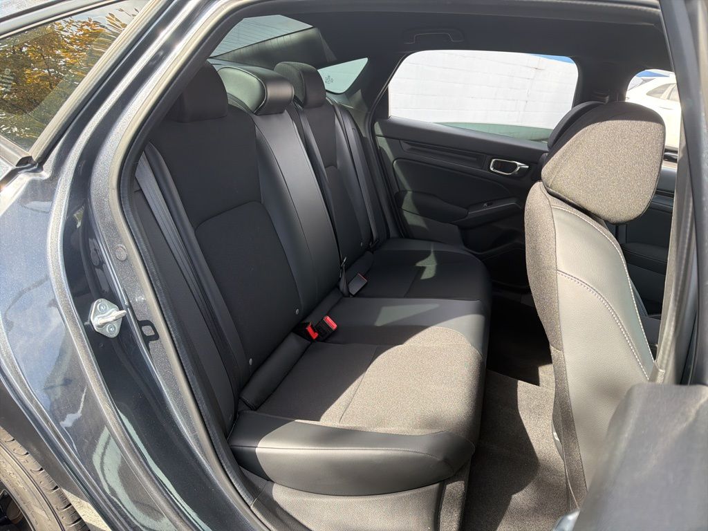 Thumbnail: 2023 Honda Civic - 22