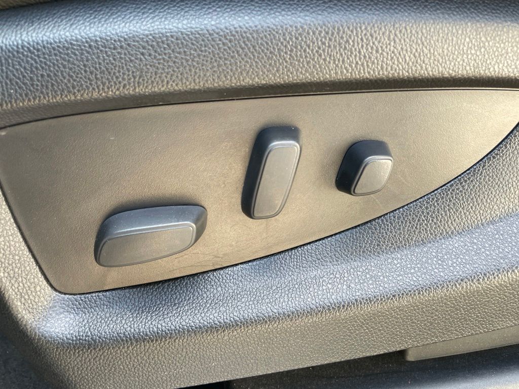 Used Car 2019 Chevrolet Tahoe  Premier For Sale Under $35,000 In Georgetown, Texas