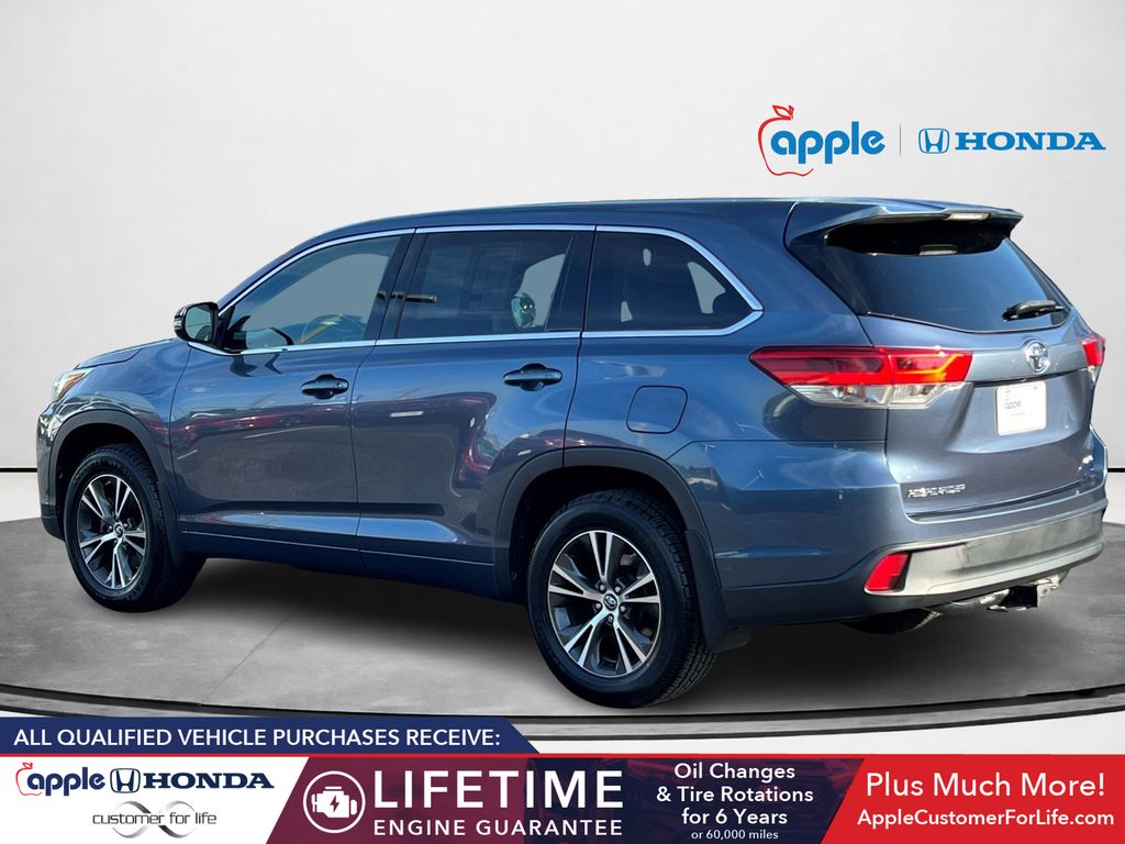 2018 Toyota Highlander LE