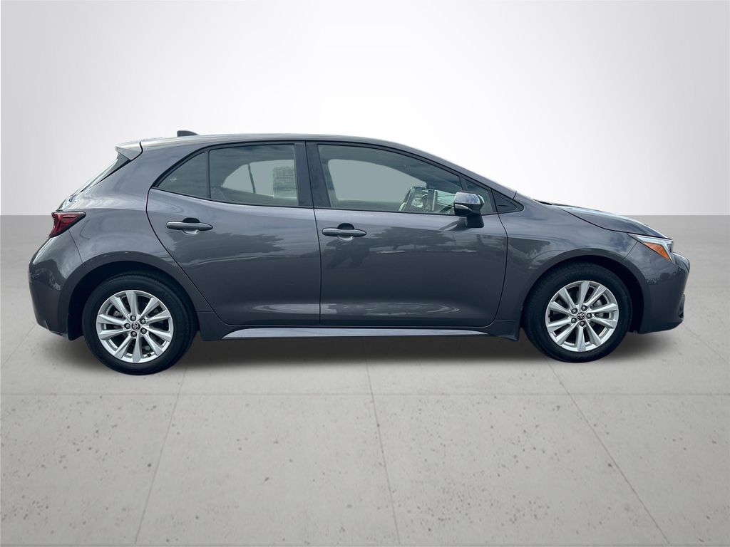 2024 Toyota Corolla Hatchback SE