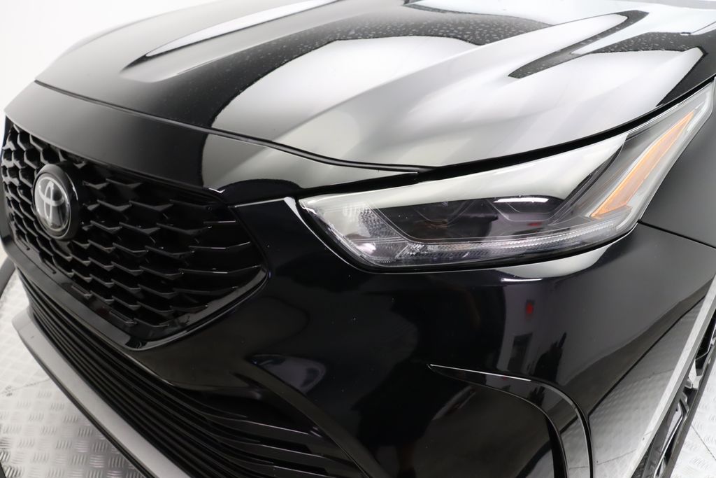 2024 Toyota Highlander XSE 3
