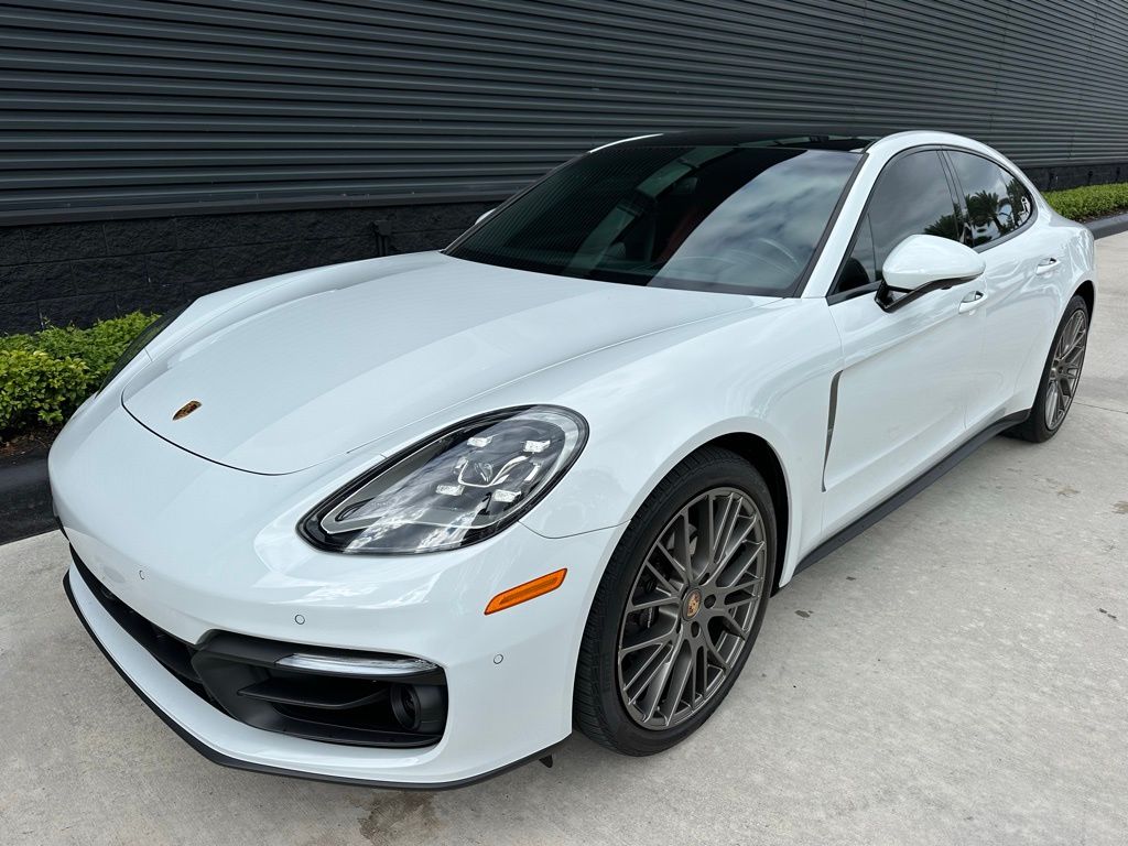 Thumbnail: 2023 Porsche Panamera - 7