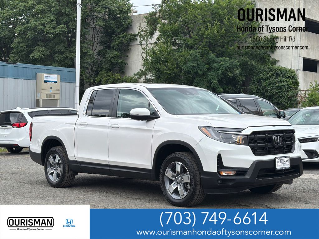 Platinum White 2025 Honda Ridgeline Pickup Truck All-Wheel Drive 9-Speed Automatic
