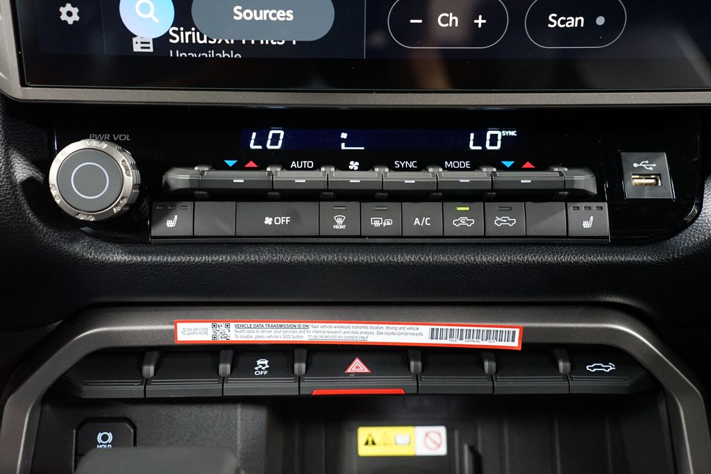 Thumbnail: 2025 Toyota Tundra - 21