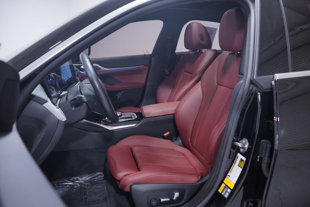 Thumbnail: 2023 BMW i4 - 7