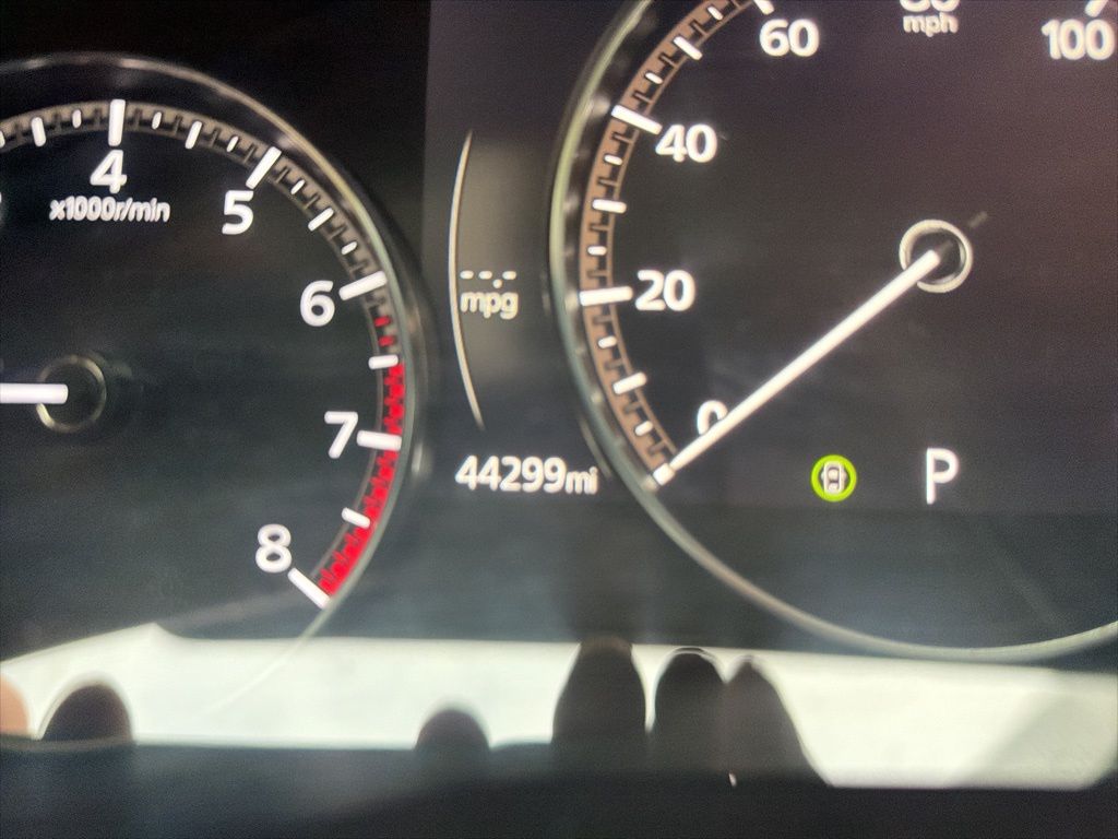 Certified Used 2024 Silver Mazda 2.5 S Select Sport image 16