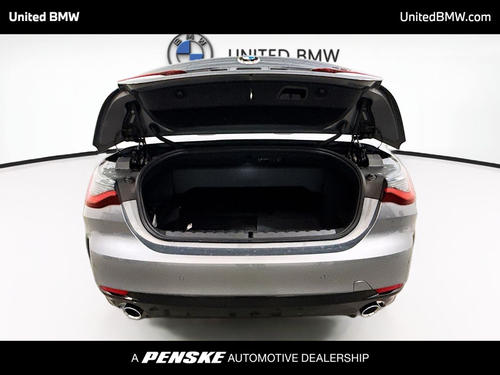 Thumbnail: 2025 BMW 4 Series - 13