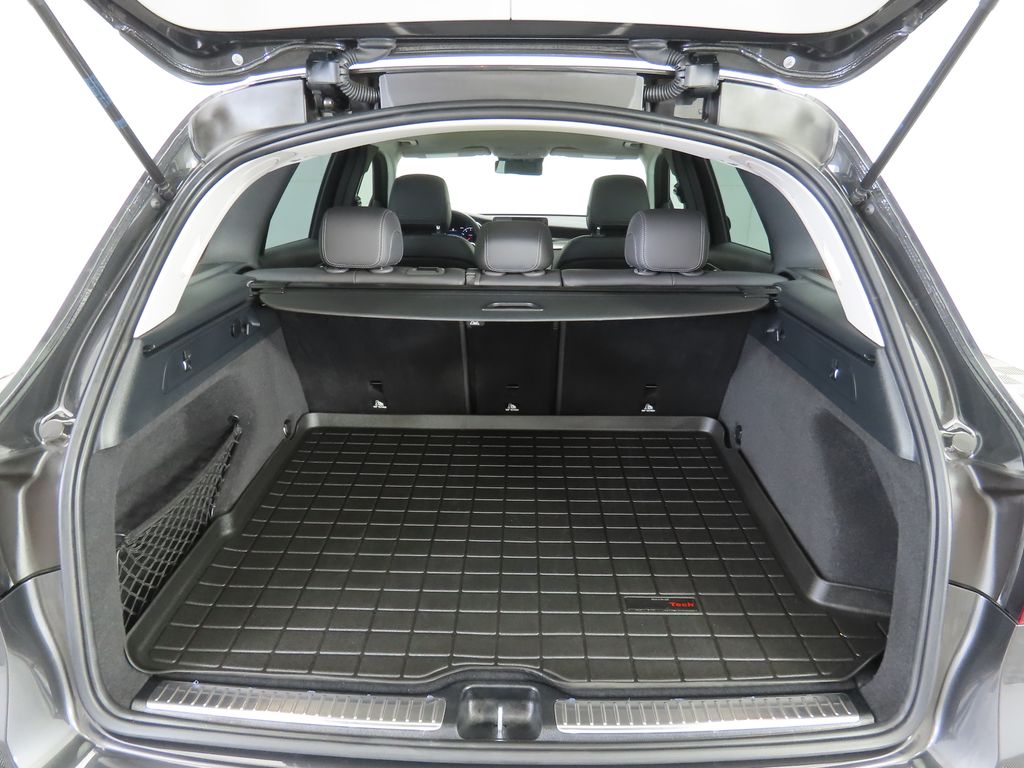 Thumbnail: 2022 Mercedes-Benz GLC - 28