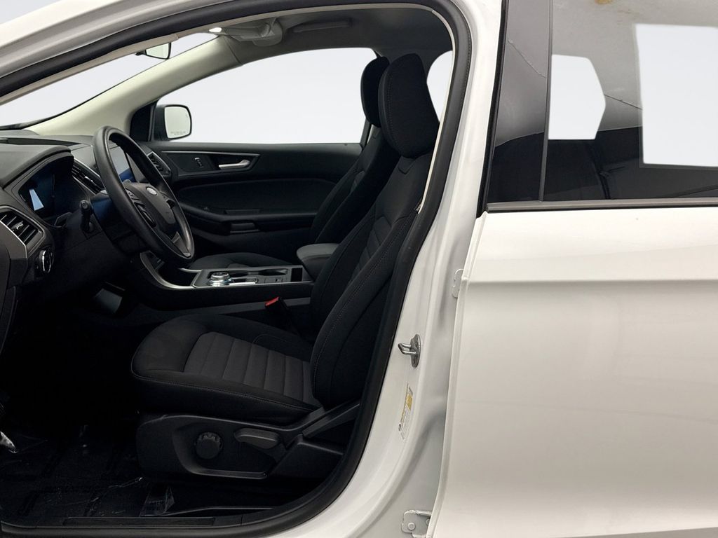 Thumbnail: 2024 Ford Edge - 11