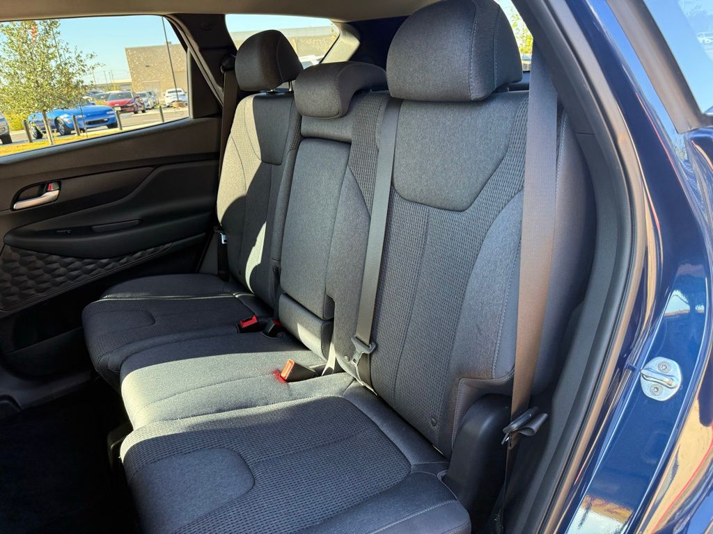 Thumbnail: 2022 Hyundai Santa Fe - 20