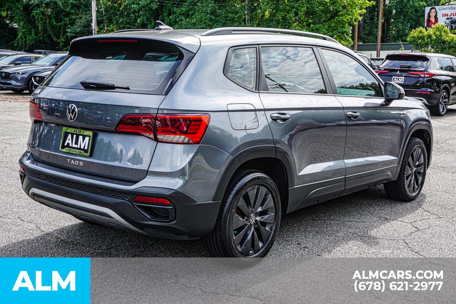 2024 Volkswagen Taos S photo 4