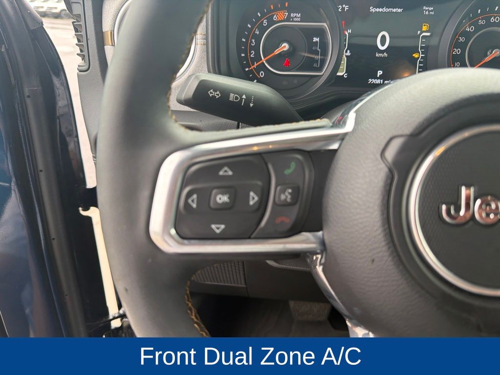2025 Jeep Wrangler 4-Door Sahara 4x4