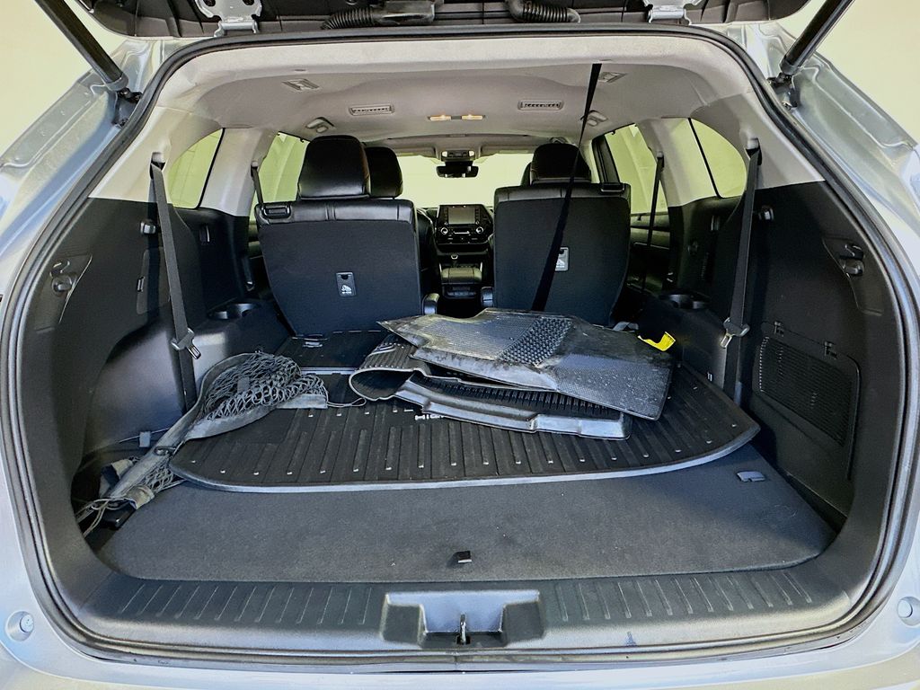 car-gallery-26