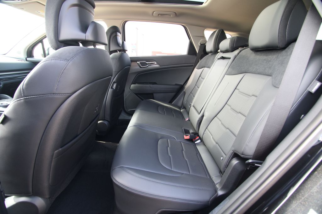 New 2027 Kia Sportage Hybrid SUV