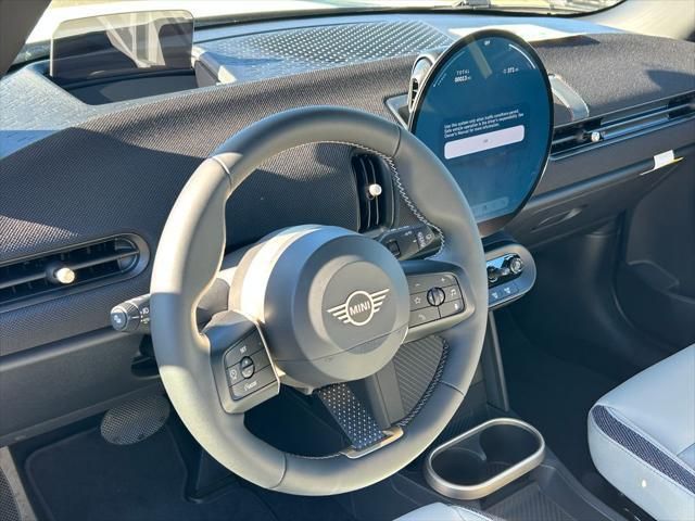 Thumbnail: 2026 MINI Cooper - 13