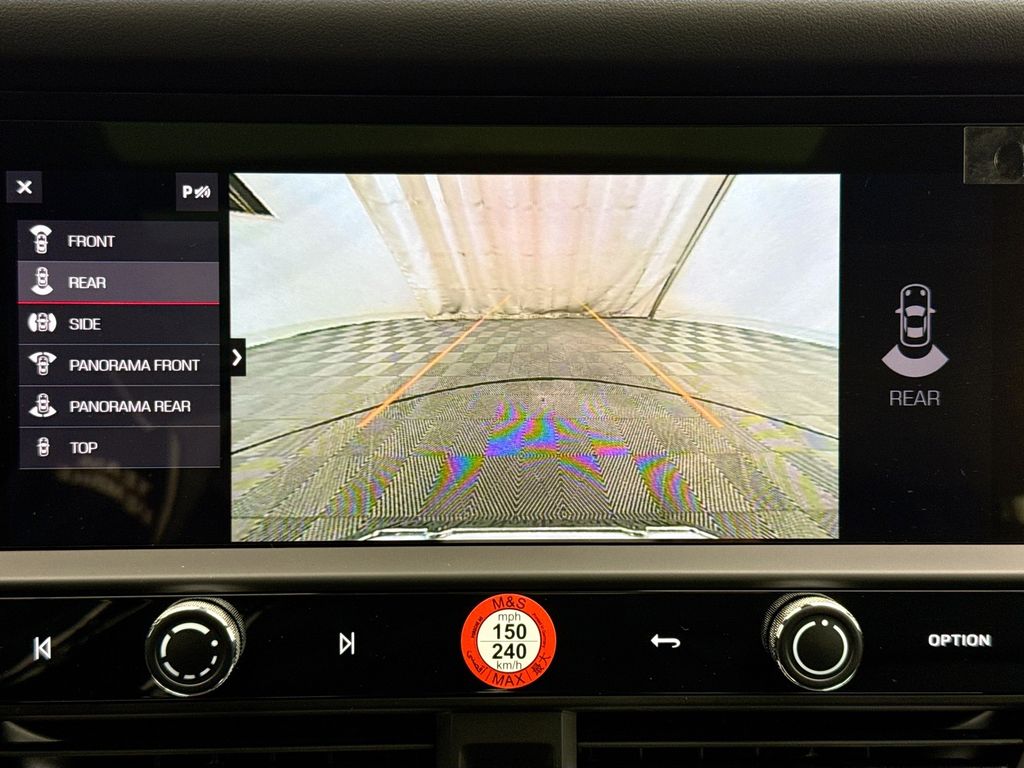 Thumbnail: 2026 Porsche Macan - 18