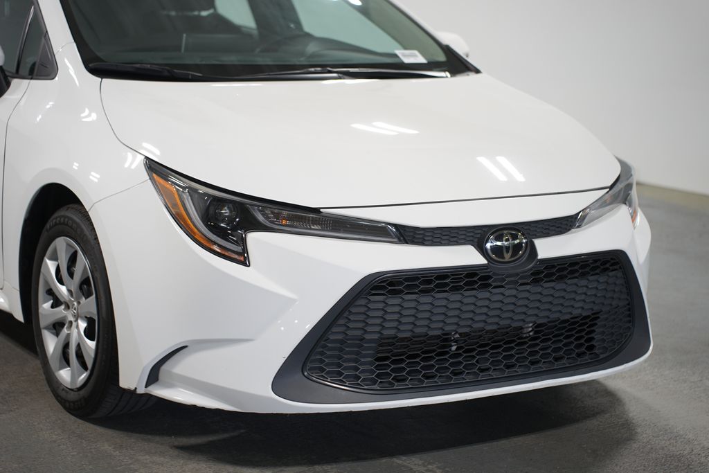 2020 Toyota Corolla LE 4