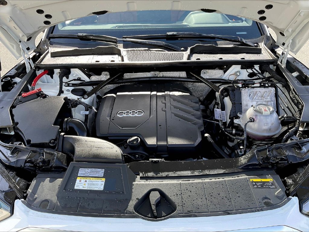 2023 Audi Q5 45 S line Premium Glacier White - Grieco Acura - Image 30