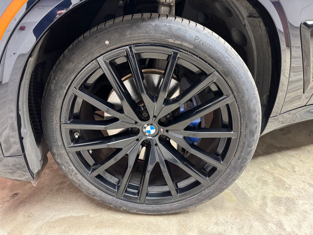 Certified Used 2024 Black BMW xDrive40i image 28