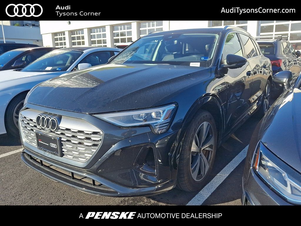 2024 Audi Q8 e-tron Premium Plus -
                  Vienna, VA