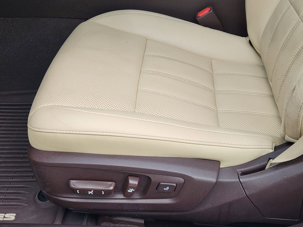2017 Lexus ES 350 White at Westside Lexus