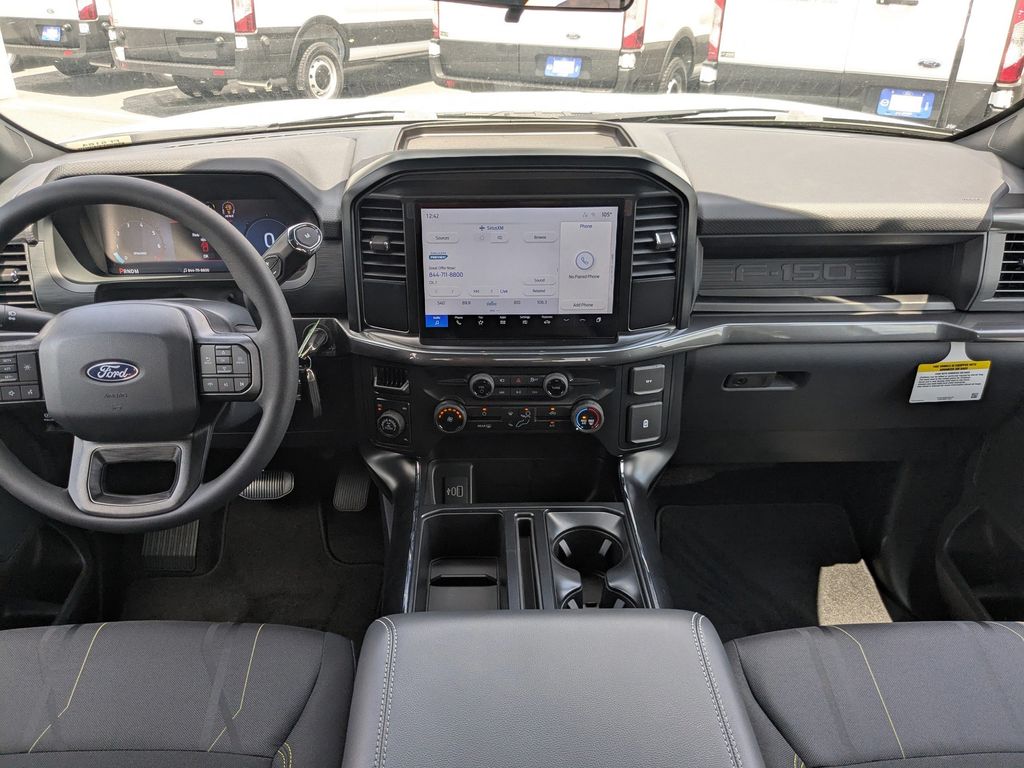 2025 Ford F-150 STX