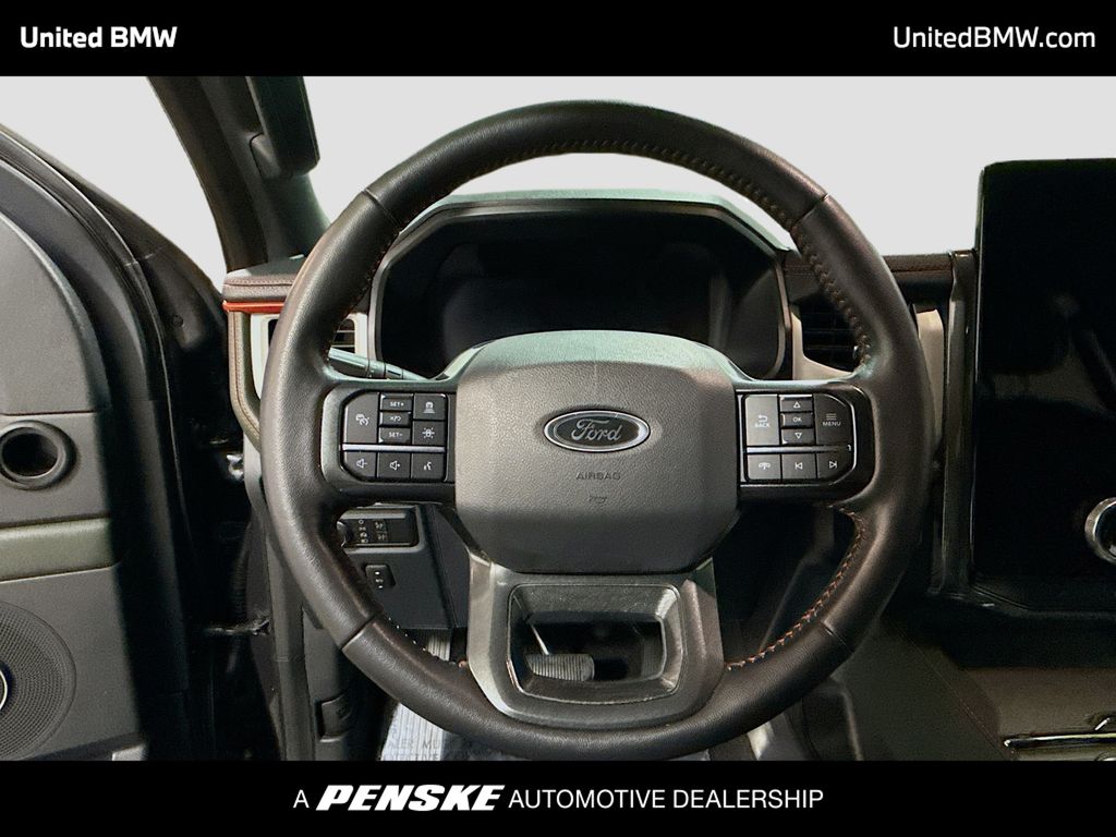 Thumbnail: 2022 Ford Expedition - 6