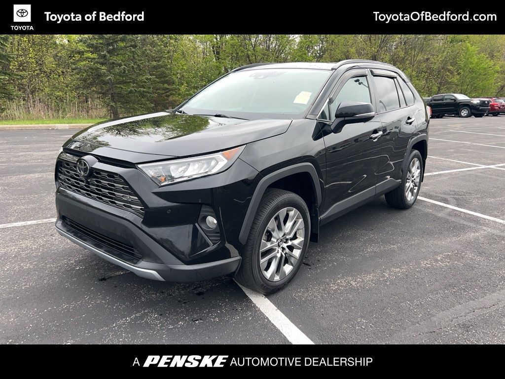 2020 Toyota RAV4 Limited -
                Bedford, OH