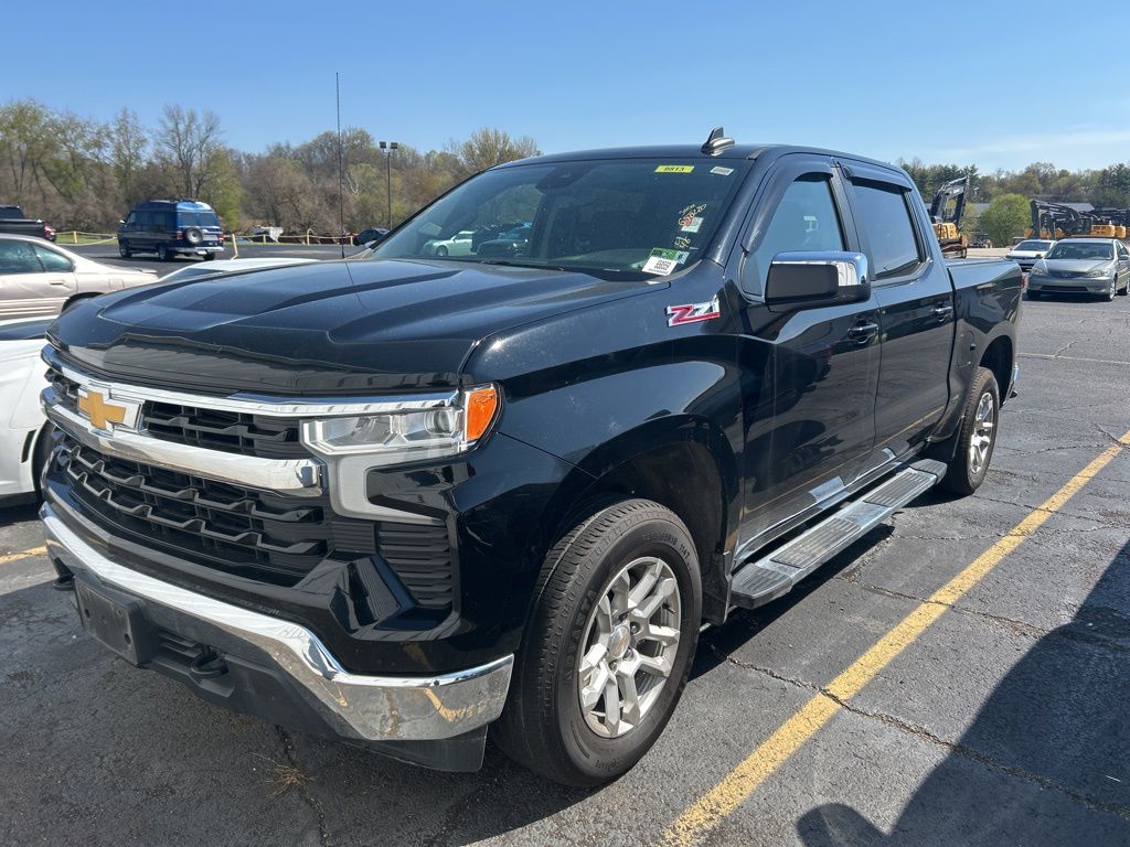 Black 2023 Chevrolet Silverado 1500 LT Crew Cab 4WD Pickup Truck Four-Wheel Drive Automatic