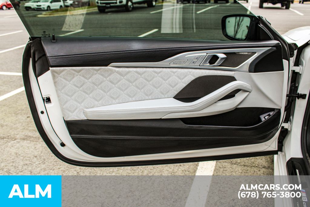 Used 2025 White BMW Competition image 36